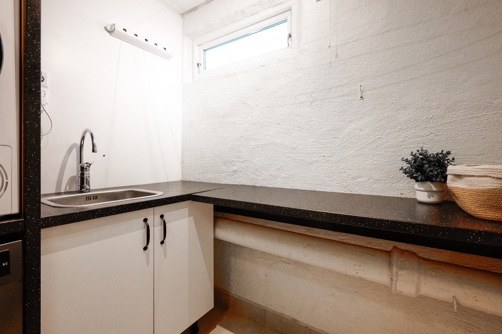 Innredet vaskerom i disponert kjellerbod. Galleribilde