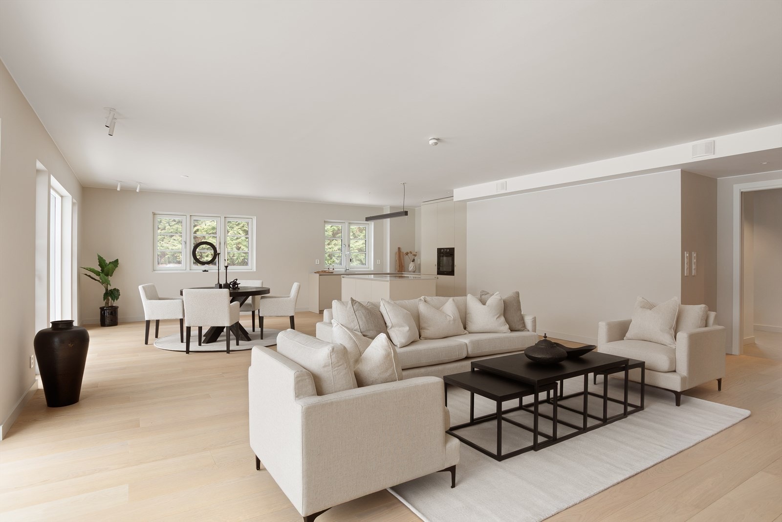 Her får du et stort og sosialt allrom hvor du kan samle familie eller venner. Galleribilde