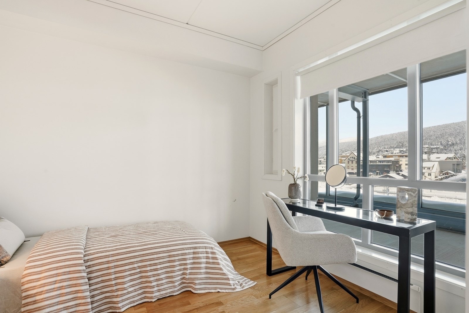 Dette rommet passer fint som gjesterom, barnerom eller kontor. Galleribilde