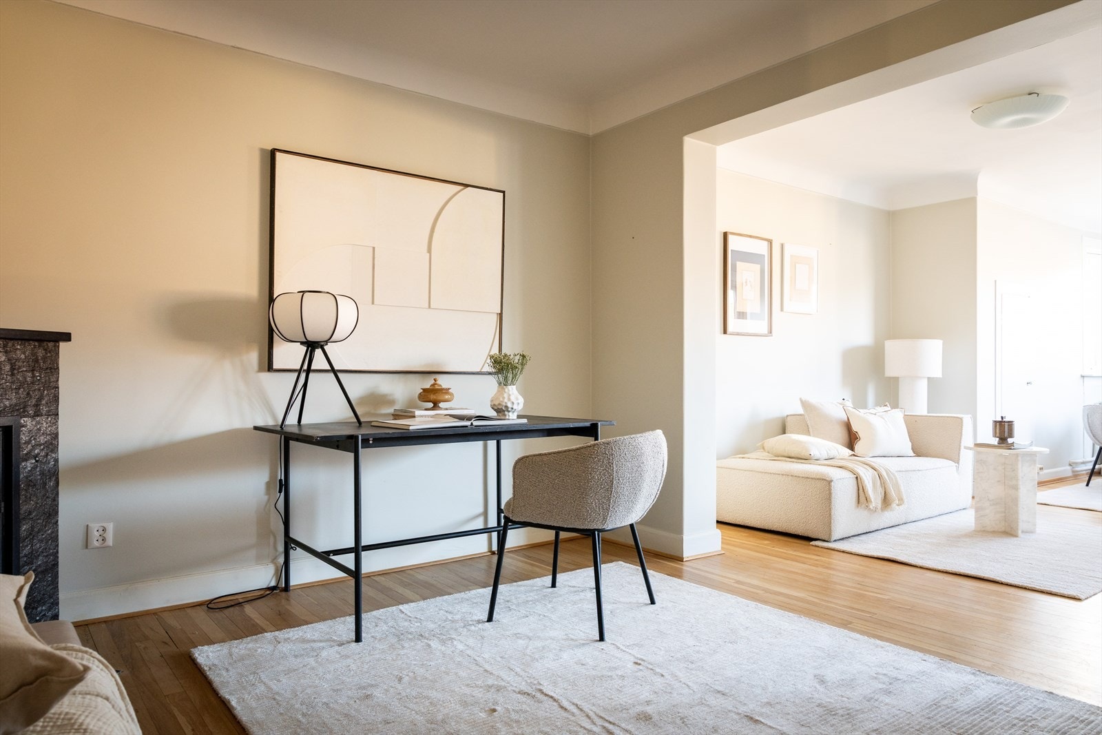 - Takhøyde på 2,58 meter i stue og 2,56 meter i spisestue - Galleribilde