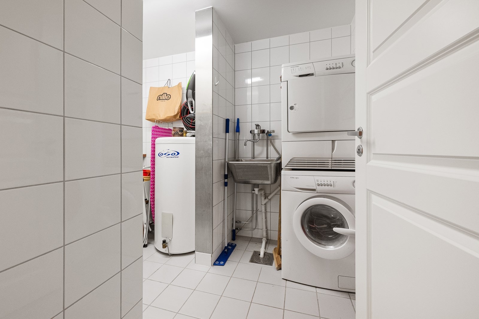 Praktisk, eget vaskerom Galleribilde