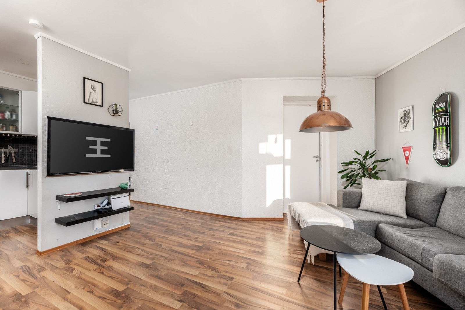 Dersom det ikke skulle passe med oppsatt visning, ta kontakt med megler. Galleribilde