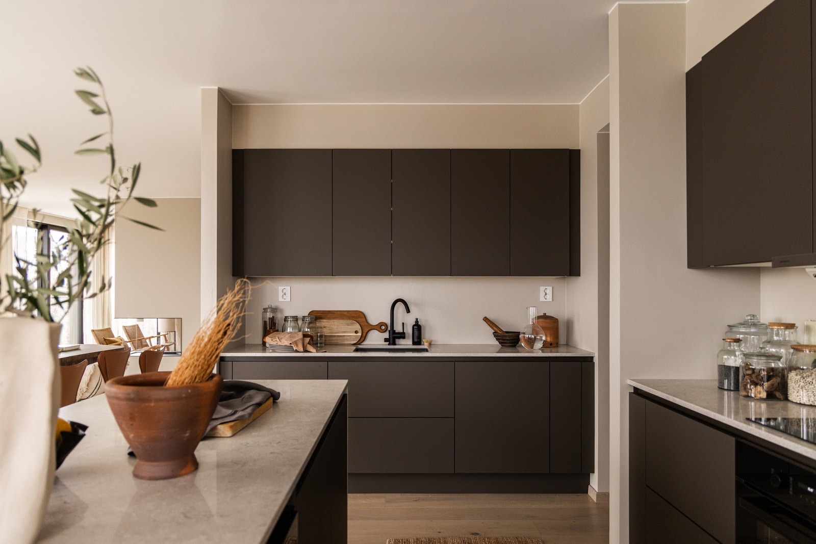 Hvitevarene er selvfølgelig integrerte. Galleribilde