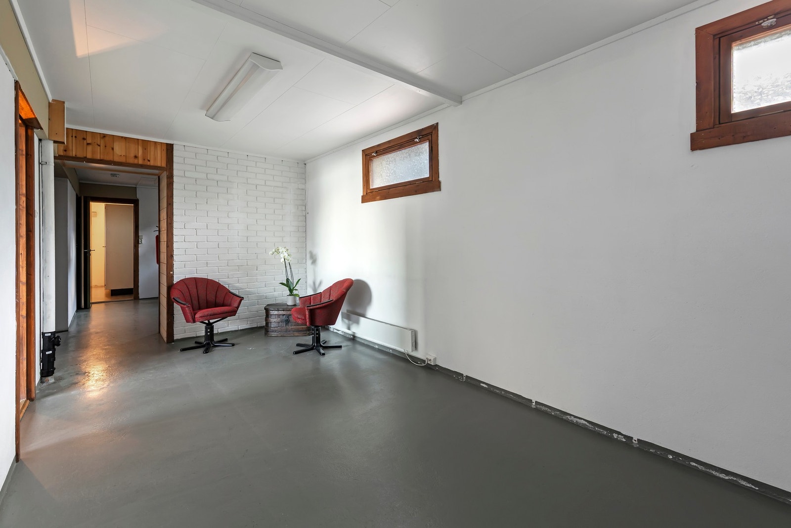 Rom i bakkant av butikklokale Galleribilde