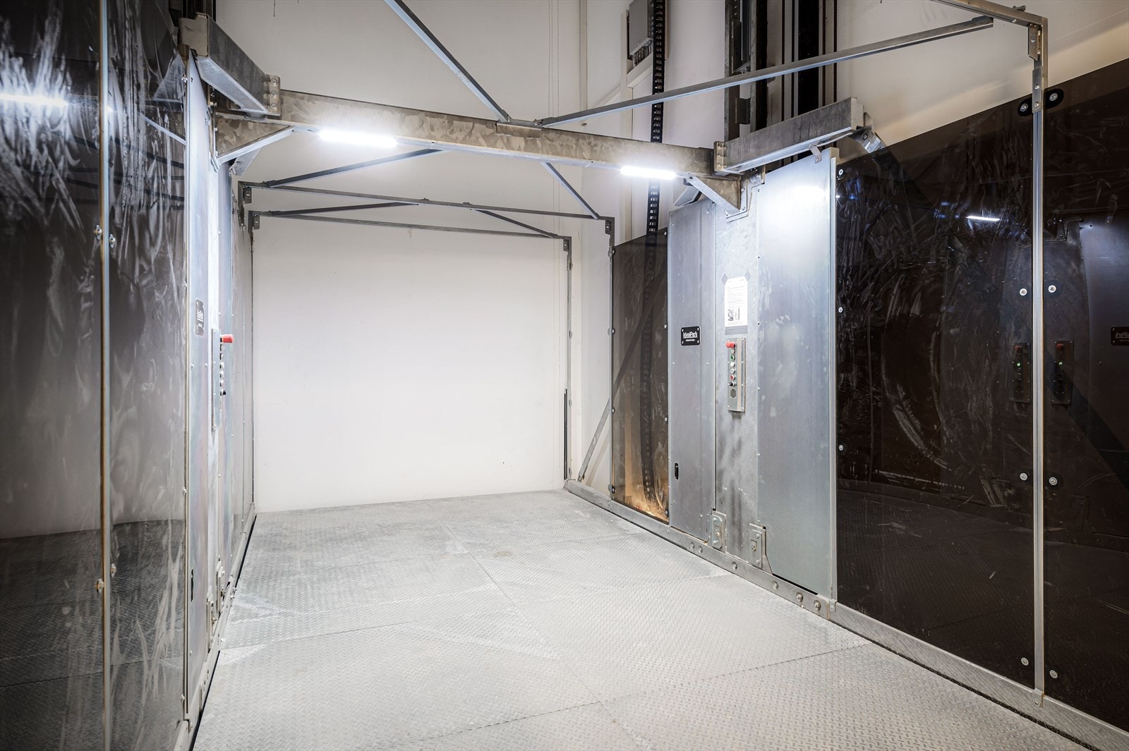 Her kan du leve det enkle hytteliv med innendørsparkering med bilheis til garasjeplass. Galleribilde