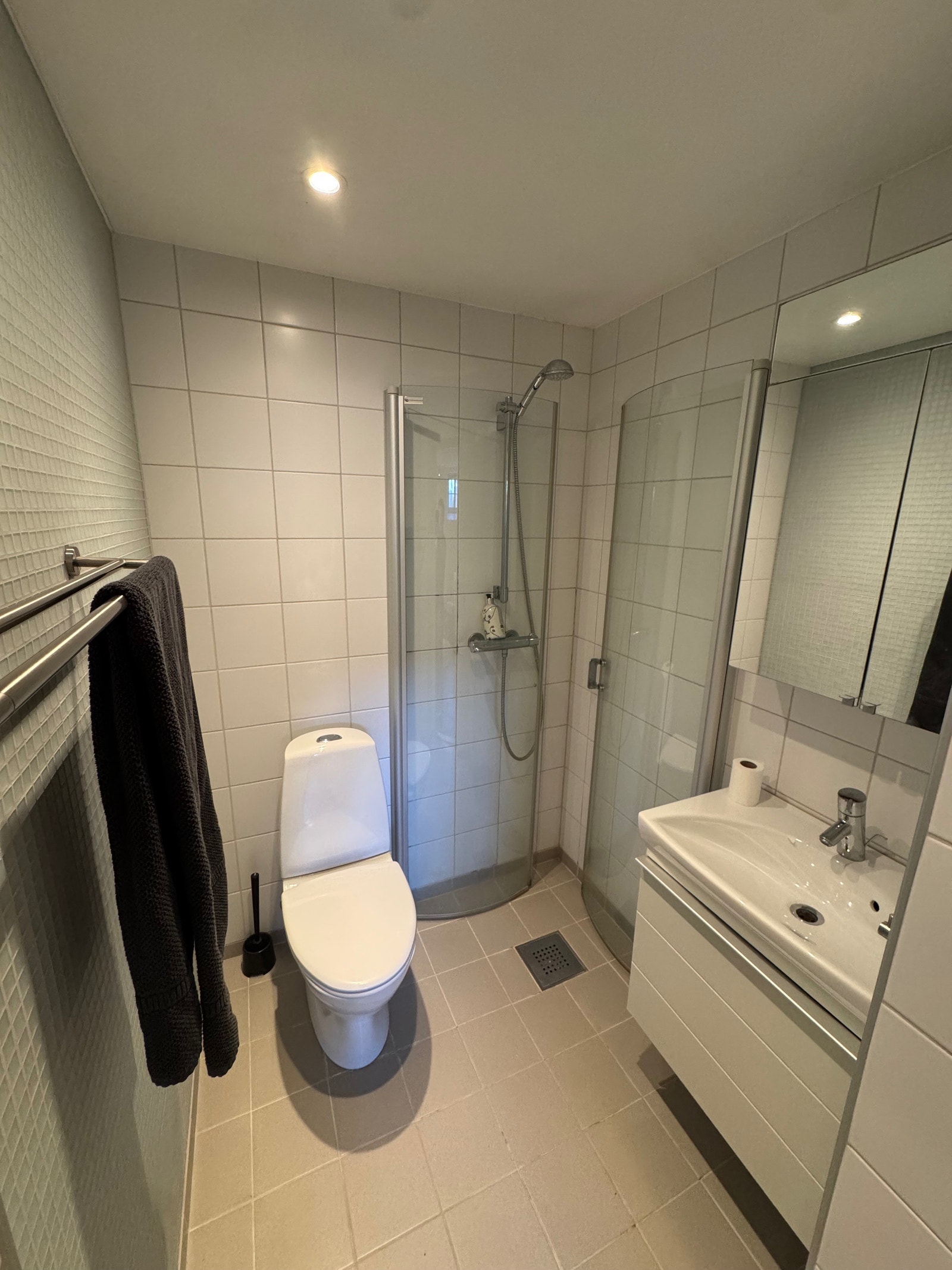 Studiohybel bad Galleribilde