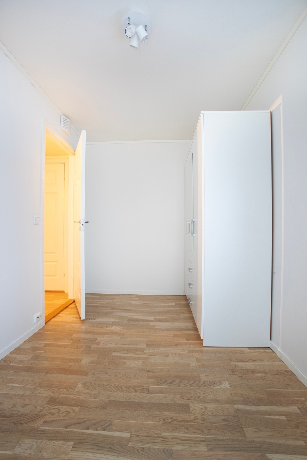 Soverom 2 fungerer utmerket som gjesterom, barnerom eller kontor. Galleribilde