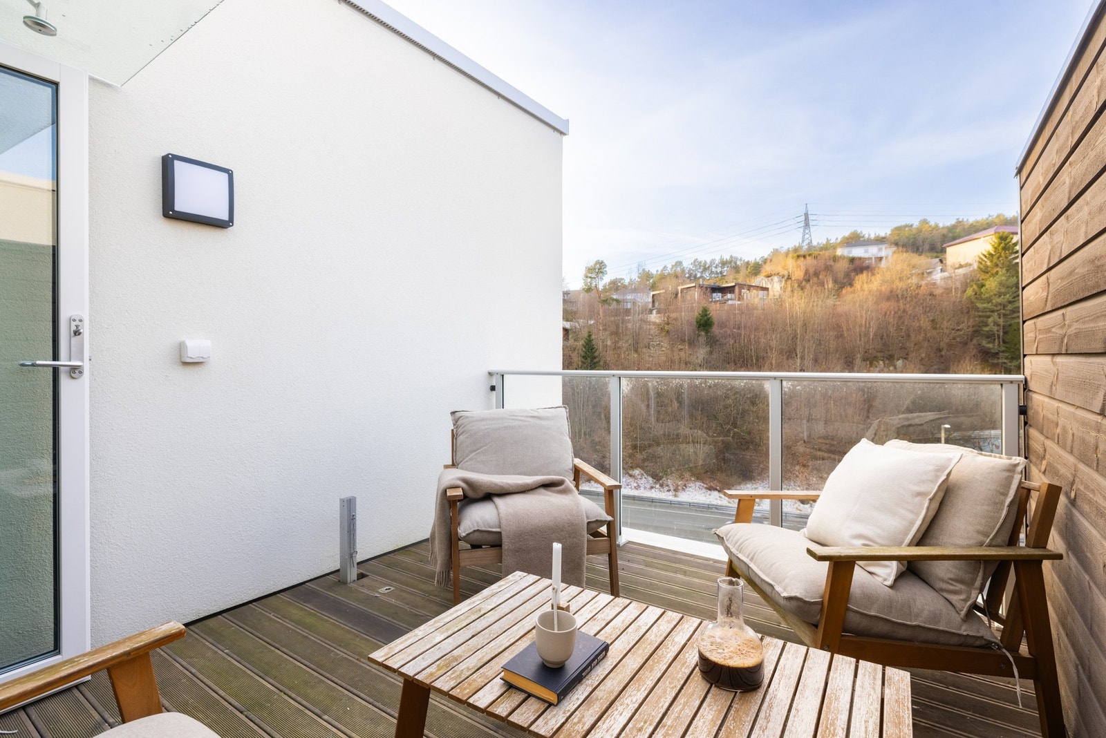 En perfekt uteplass for hyggelige sammenkomster på sommerstid. Galleribilde