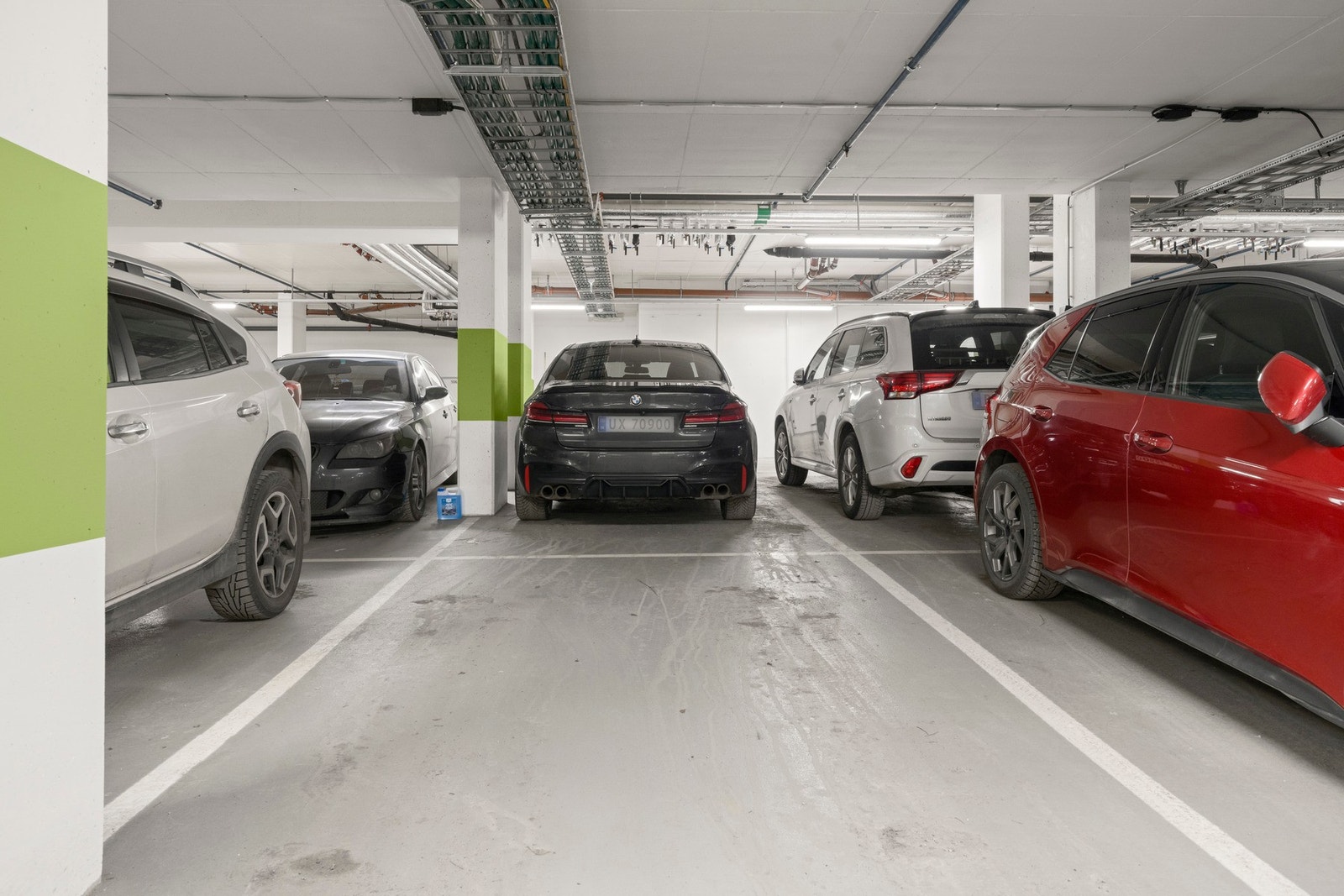 Garasjeplass i felles garasjeanlegg. Plass nr. 132. Galleribilde