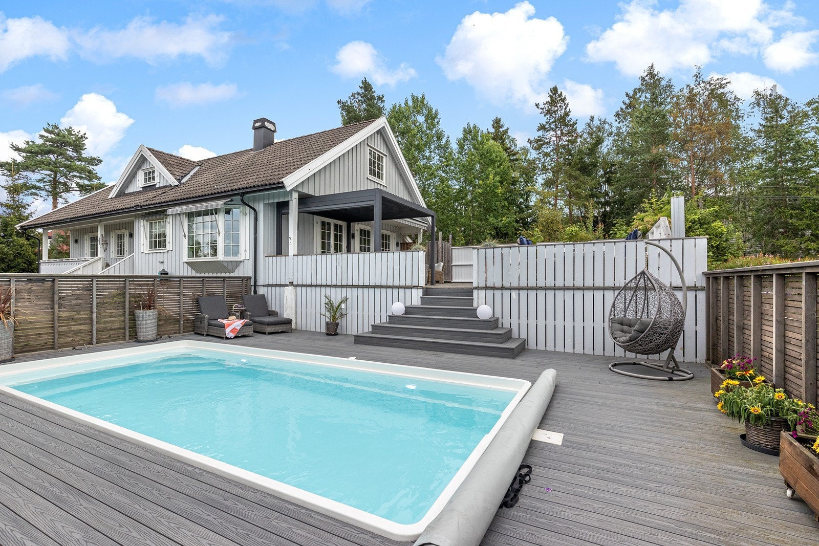 Eiendomsmegler Gry Grønnern Ekeberg presenterer Granheiveien 22 i Drøbak Galleribilde