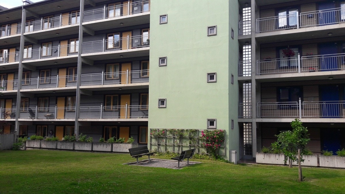 Utgang gårdshaven Galleribilde