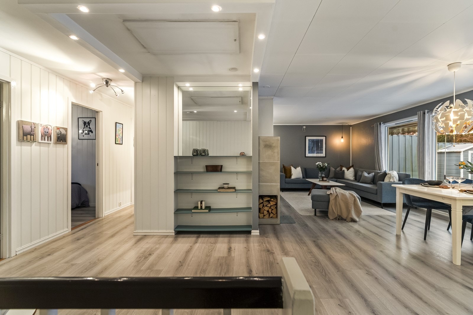 Loftsluke til lagringsloft Galleribilde