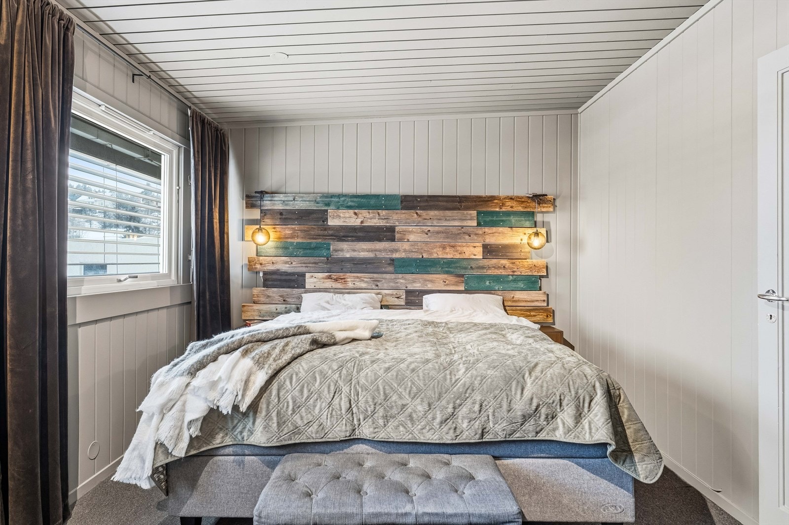 Boligen har to soverom i 2. etasje. Galleribilde