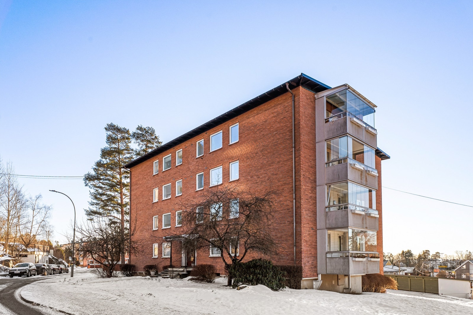 Velkommen til Mikrobølgen 1 - Munkelia borettslag er et veldrevet borettslag som ligger svært godt til midt på Lambertseter. Galleribilde