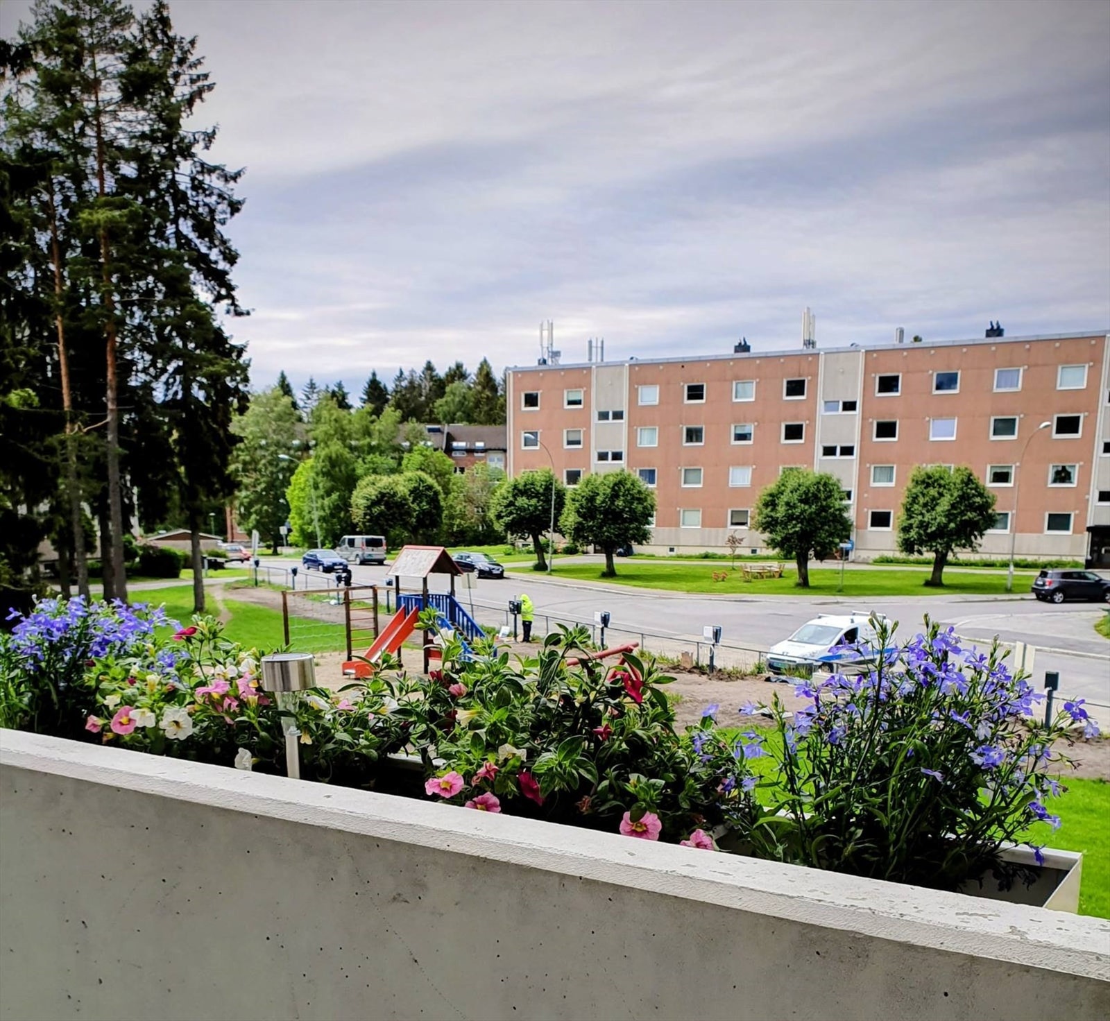 Utsikten fra balkongen - sommerstid.
(Privat bilde) Galleribilde