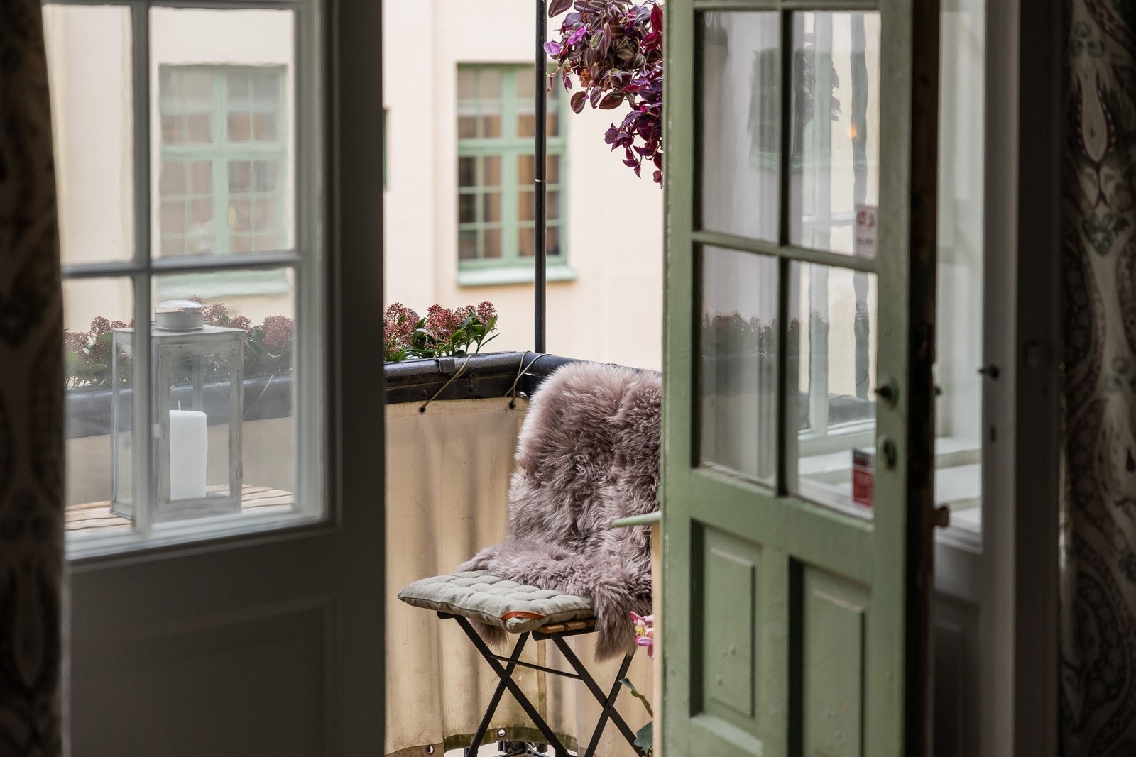 Leiligheten har to balkonger Galleribilde