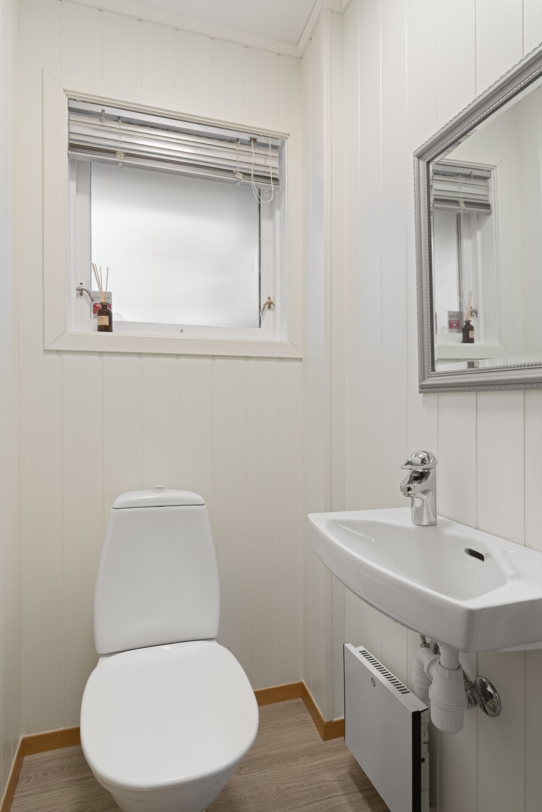 Gjestetoalett Galleribilde