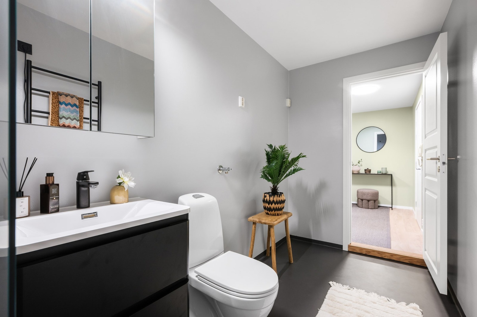 Rommet har mekanisk avtrekk som sikrer et godt inneklima. Galleribilde