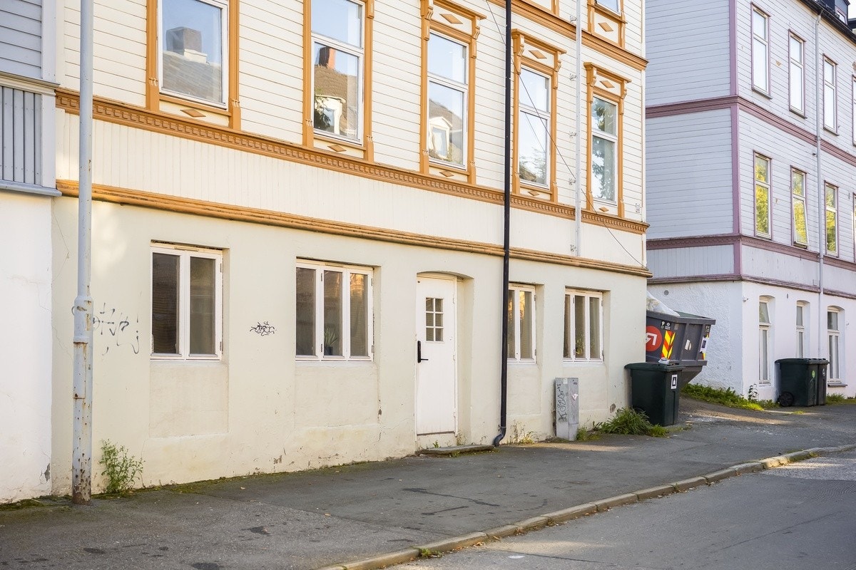 Inngangsdøren Galleribilde