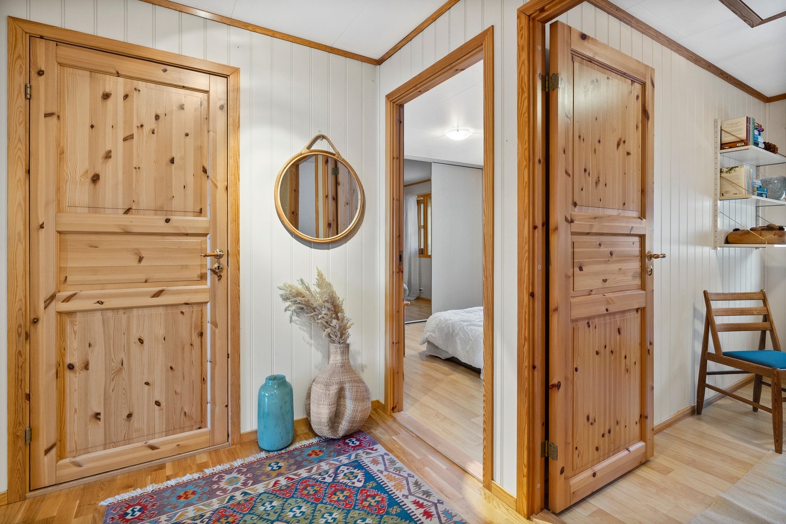 Soverommene ligger i tilknytning til gang/entrè. Galleribilde