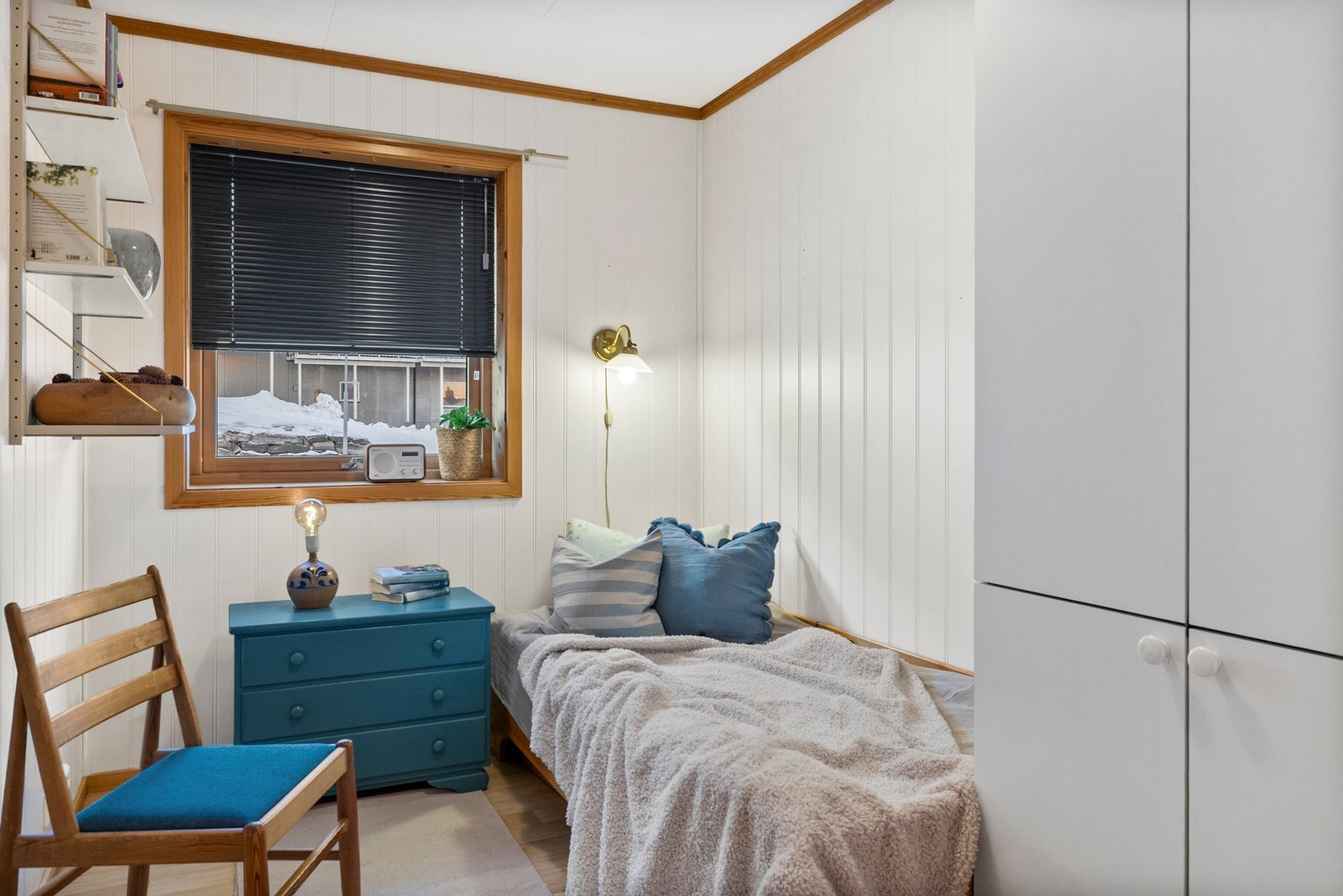 Soverom nummer 2 i leieligheten. Galleribilde