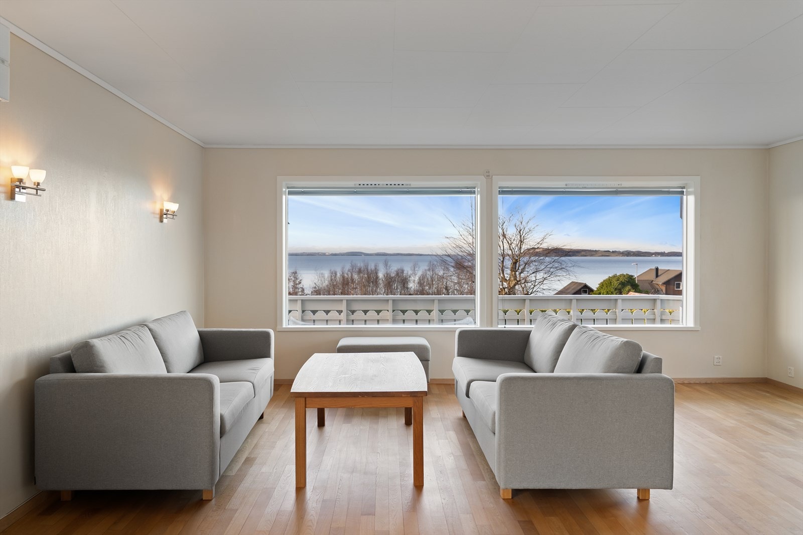 1. etasje - Stue Galleribilde