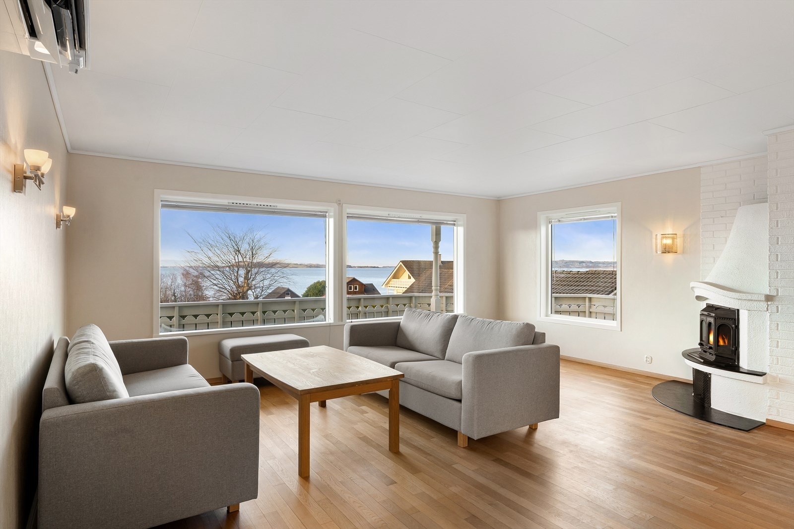 1. etasje - Stue Galleribilde