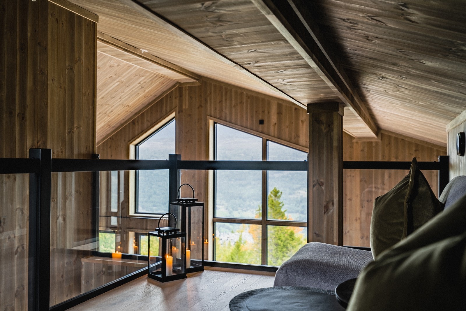 Utsikten er godt ivaretatt fra loftstuen Galleribilde