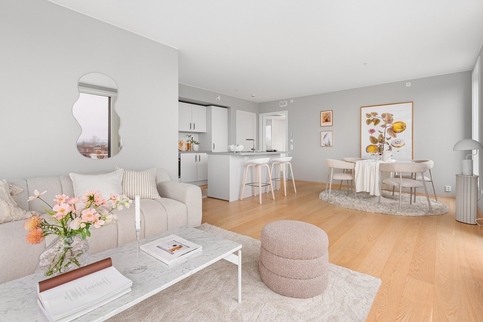 En flott topp
leilighet fra 2022! Galleribilde