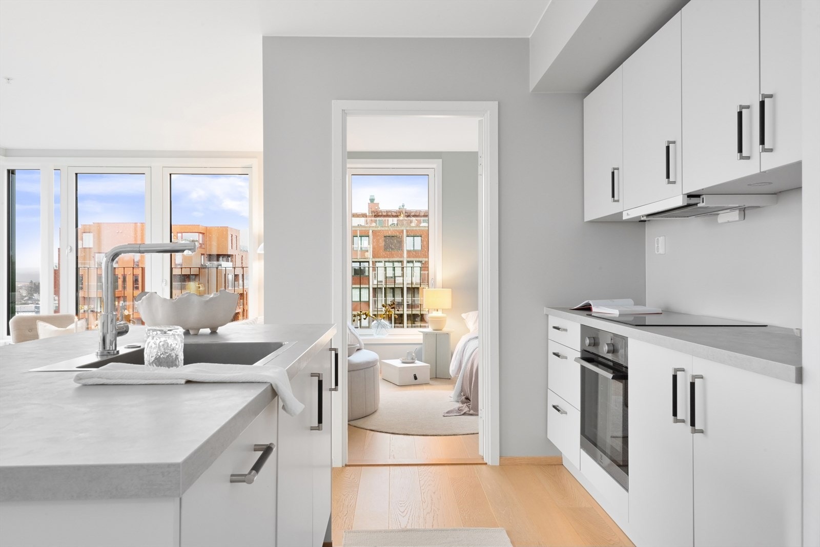 Fra stue/kjøkken har du adkomst til det minste soverommet. Galleribilde