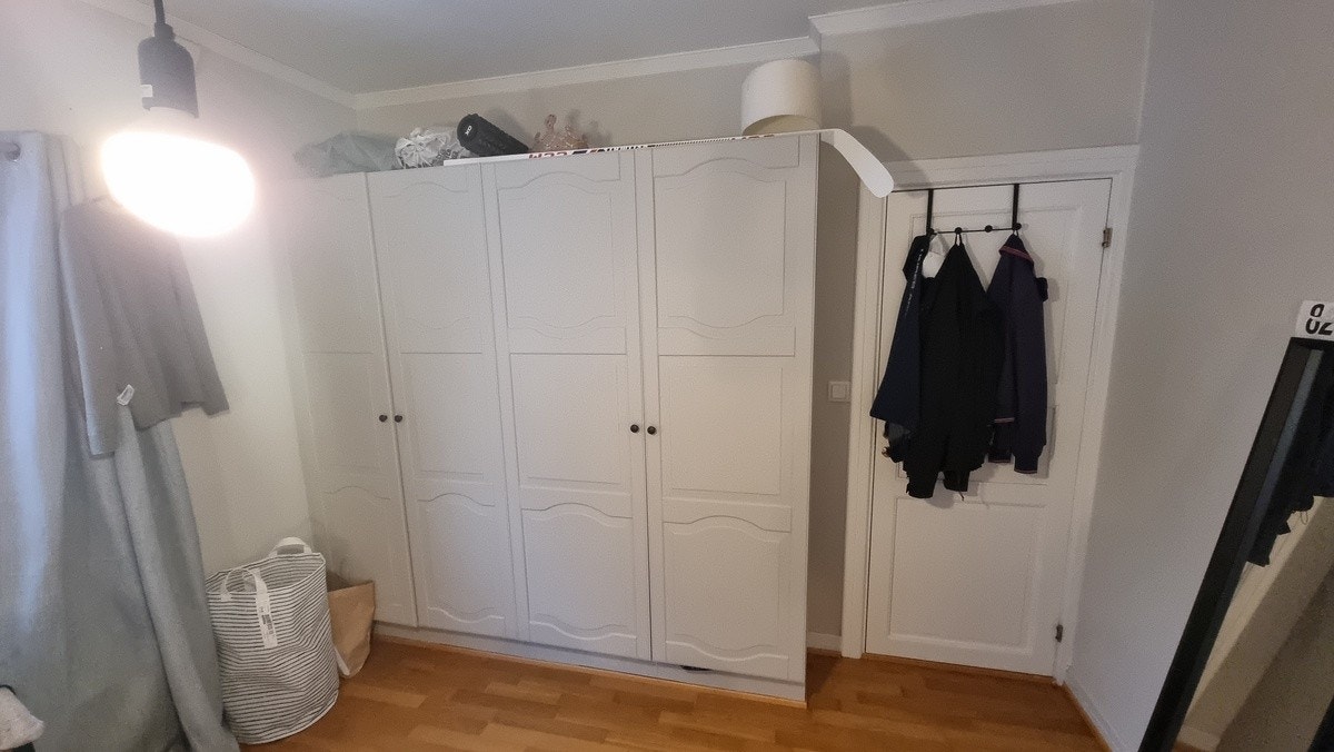Big wardrobe Galleribilde