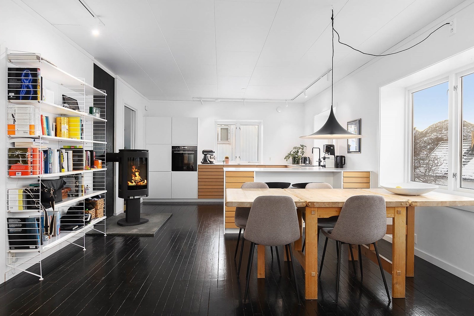 Oppholdsrom med skikkelig god romfølelse Galleribilde