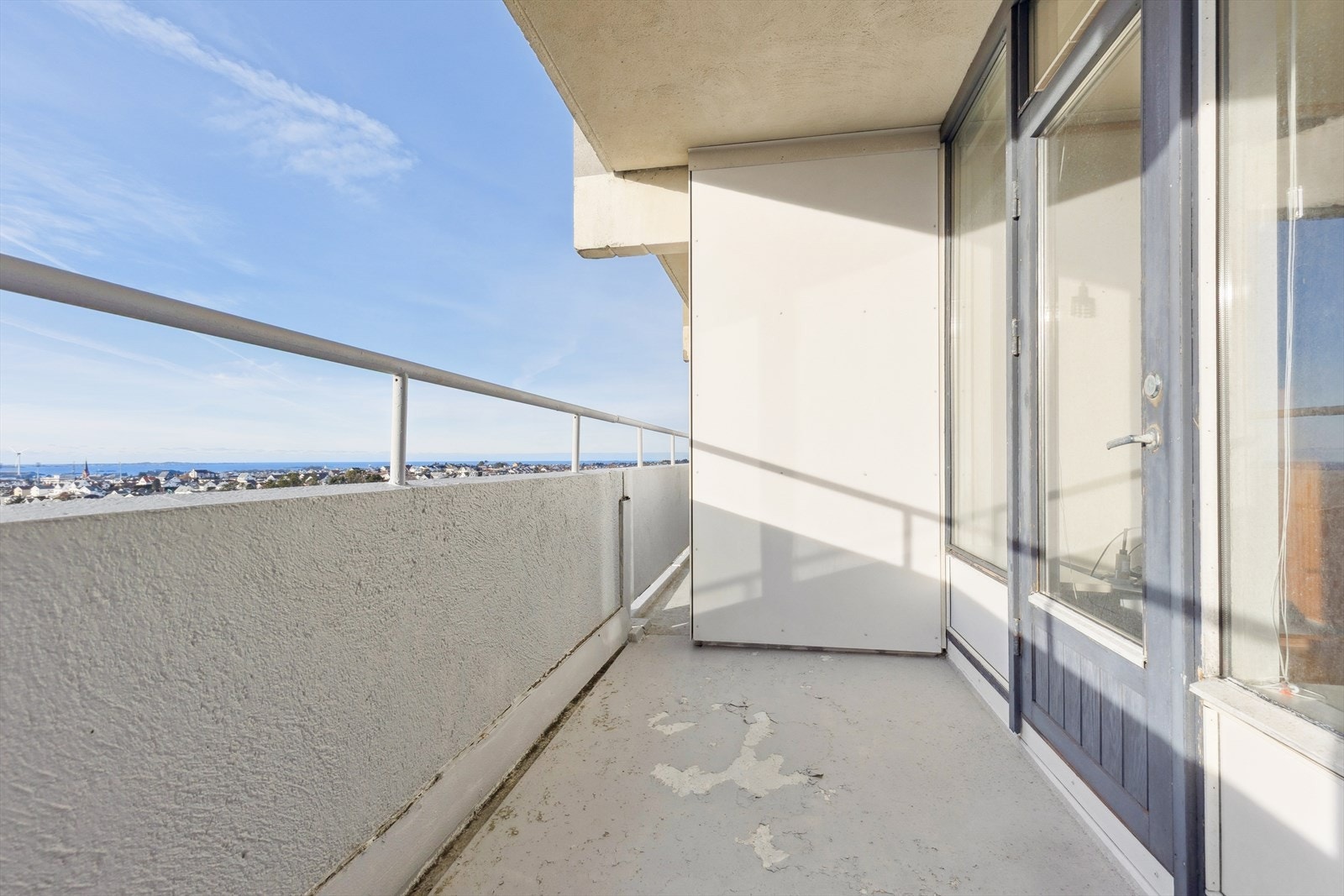 Balkongen er vestvendt. Galleribilde