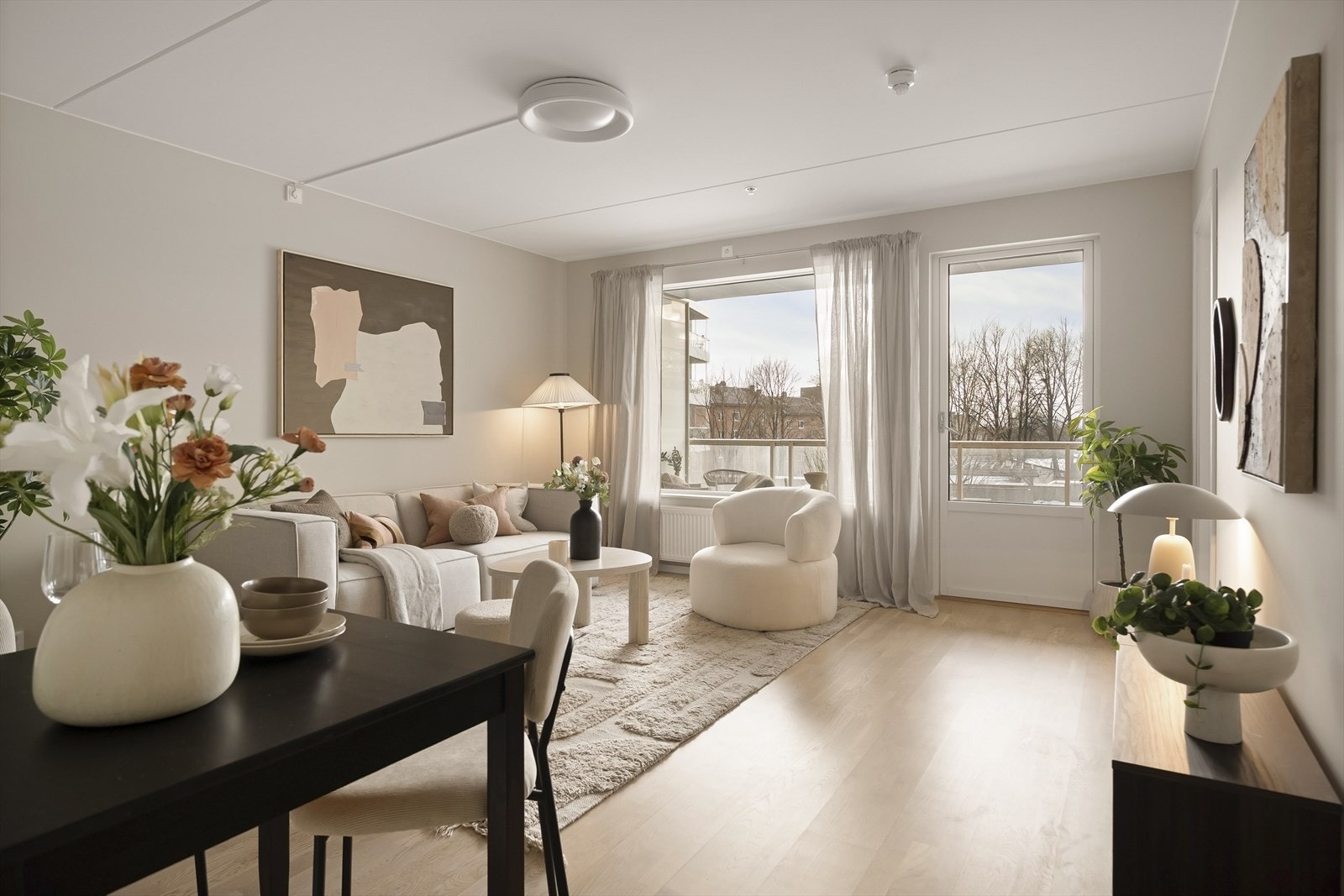 Dette er en moderne leilighet beliggende i et sentralt og attraktivt boligområde ved Grefsen stasjon. Galleribilde