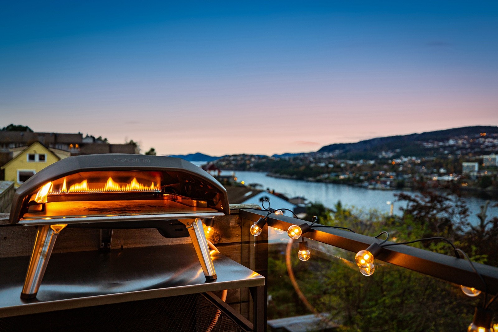 Solforholdene på eiendommen midtsommers fra ca. 08-22 Galleribilde