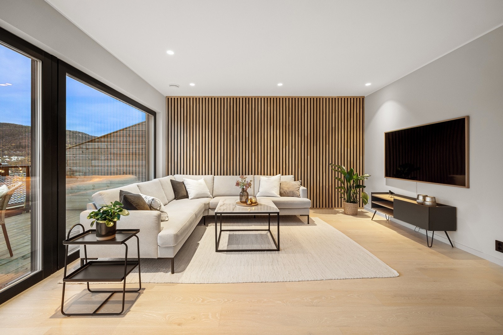 Boligen har en god og praktisk planløsning. Galleribilde