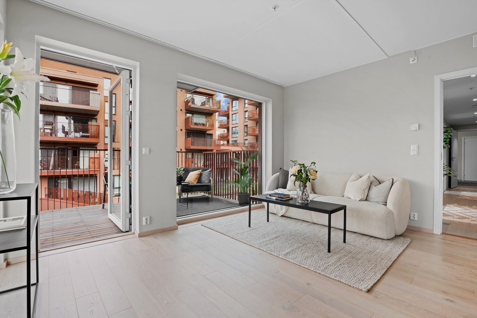 Oppvarming med vannbåren gulvvarme og balansert ventilasjonsanlegg Galleribilde