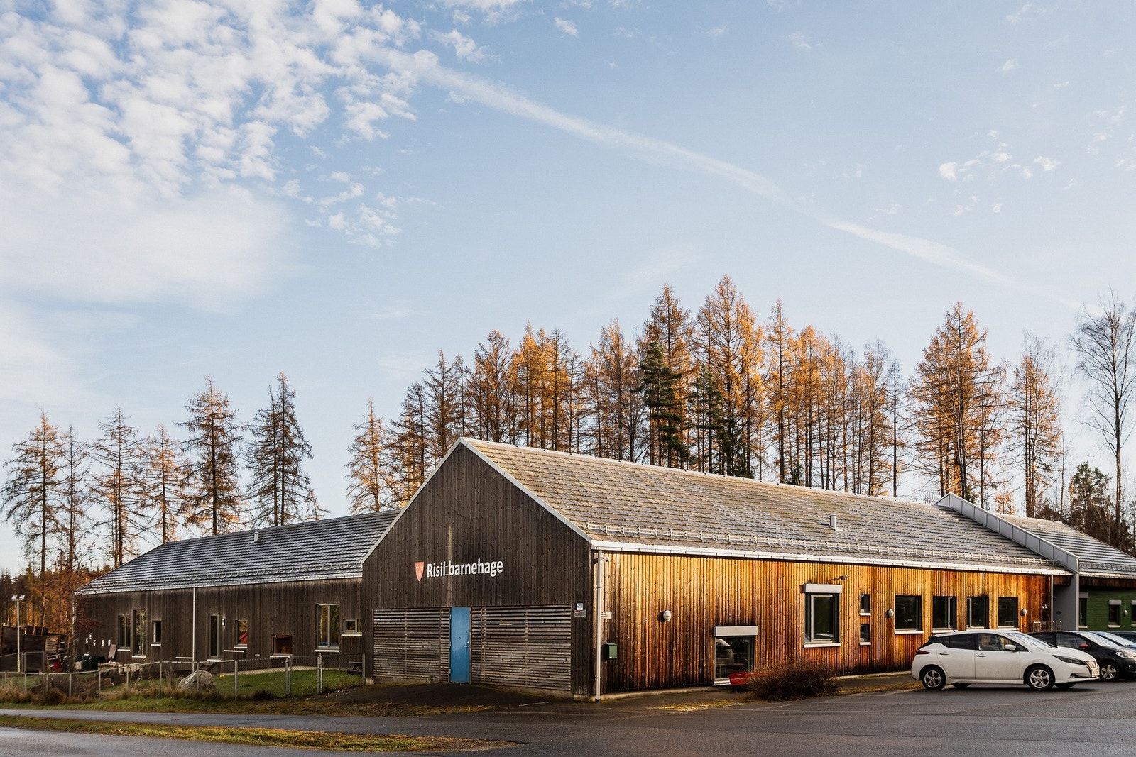 Området har flere barnehager, noe som forenkler hverdagslogistikken for barnefamilier. Galleribilde