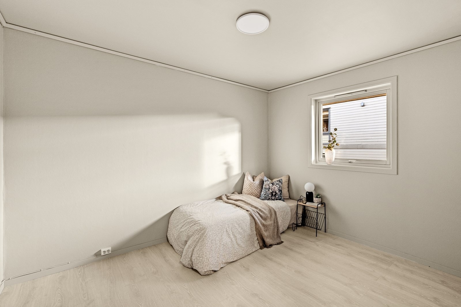 Det er 2 soverom i leiligheten - begge med god størrelse Galleribilde