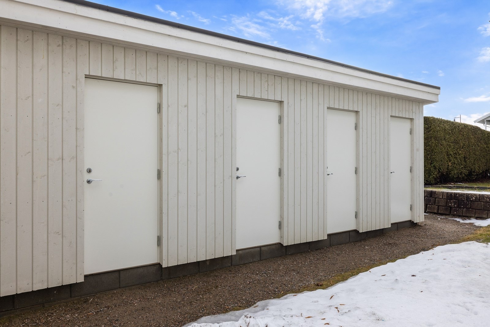 Det følger med en praktisk, utvendig bod Galleribilde