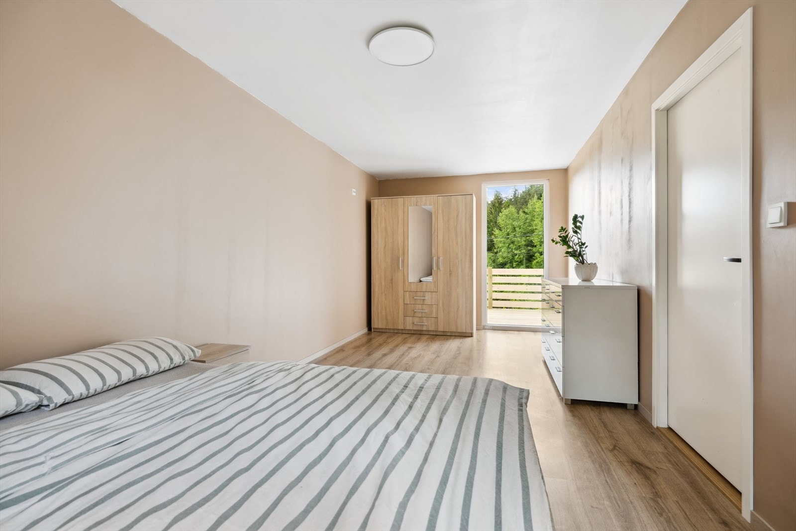 Soverom nr 1 Galleribilde