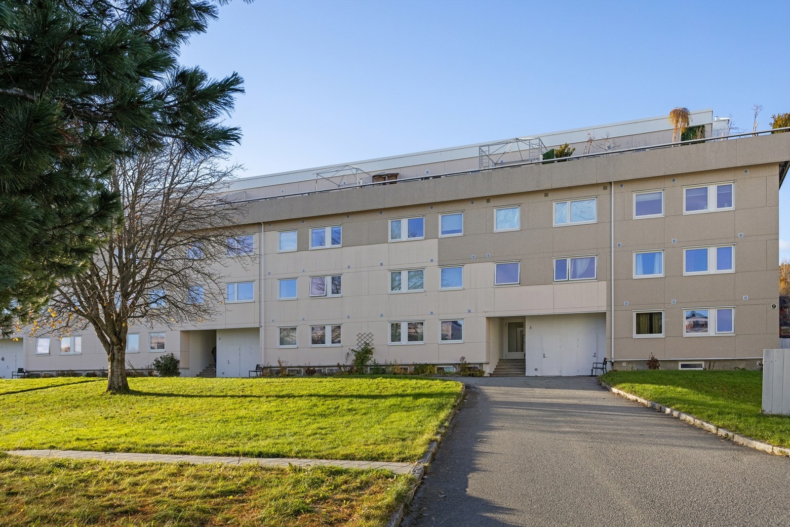 Karolinerveien 9. Galleribilde