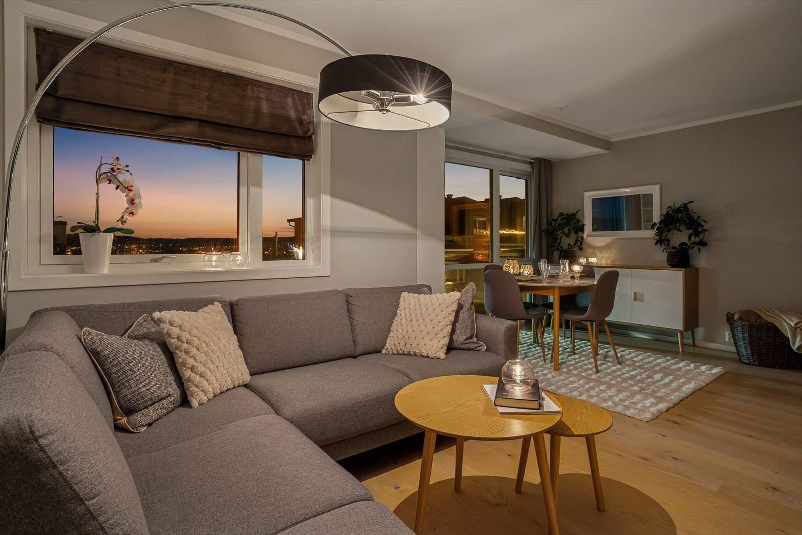 Her er det god plass til møblering i to soner. Galleribilde