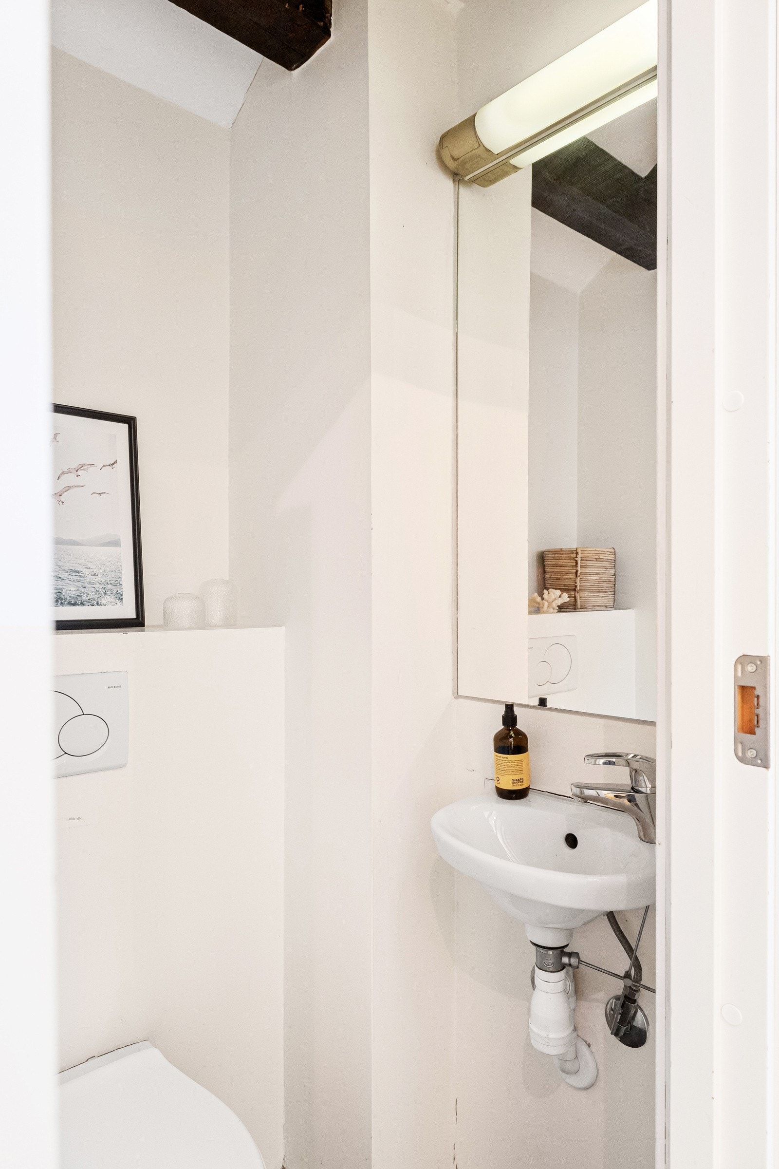 Toalettrom. Galleribilde