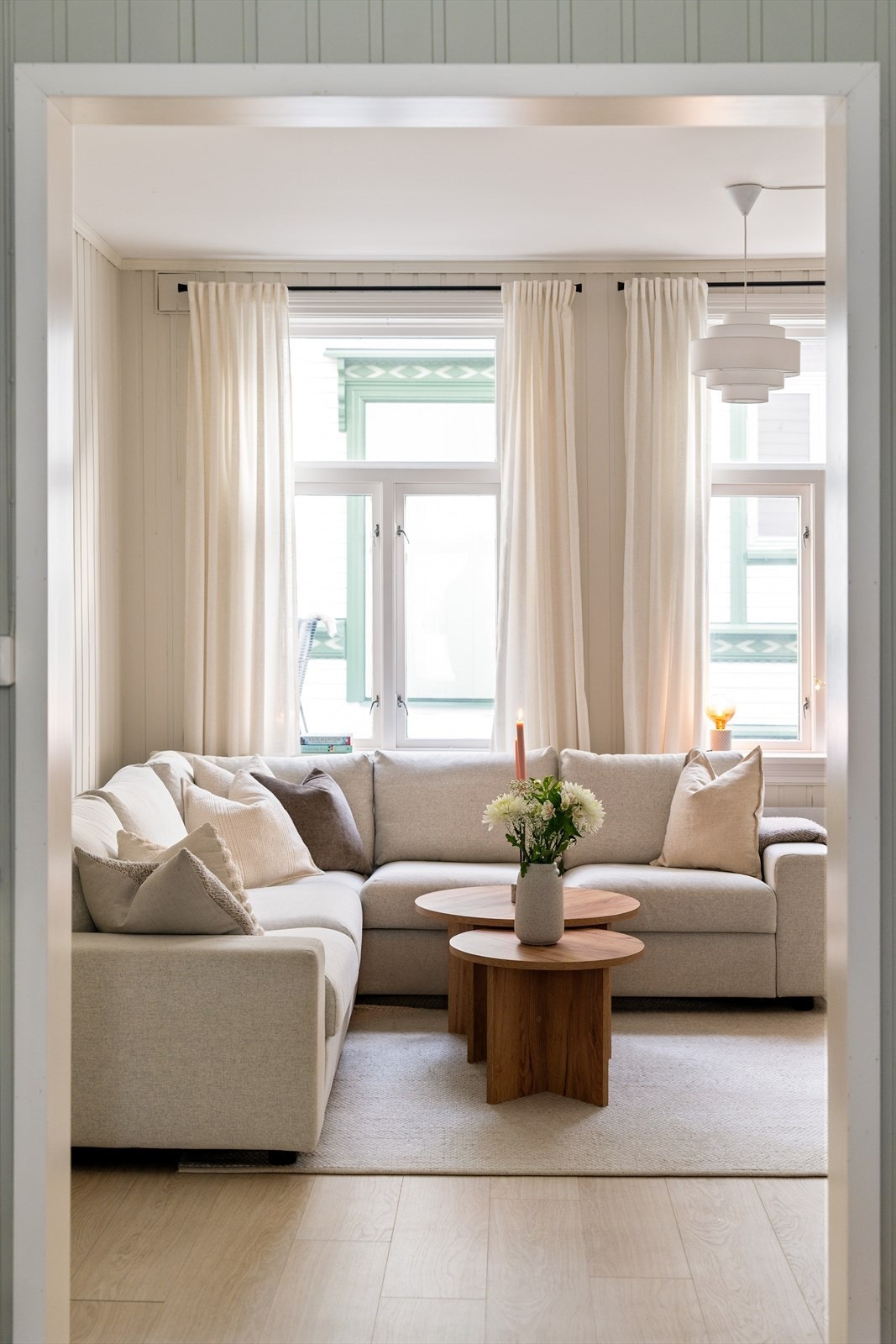 Sameiet består av kun 5 enheter og fremstår veldrevet med lave felleskostnader og ingen fellesgjeld. Galleribilde