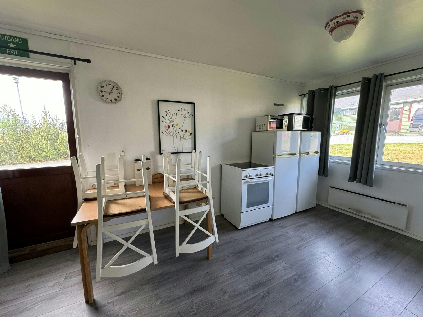 Delvis møblert bolig med 5 soverom Galleribilde