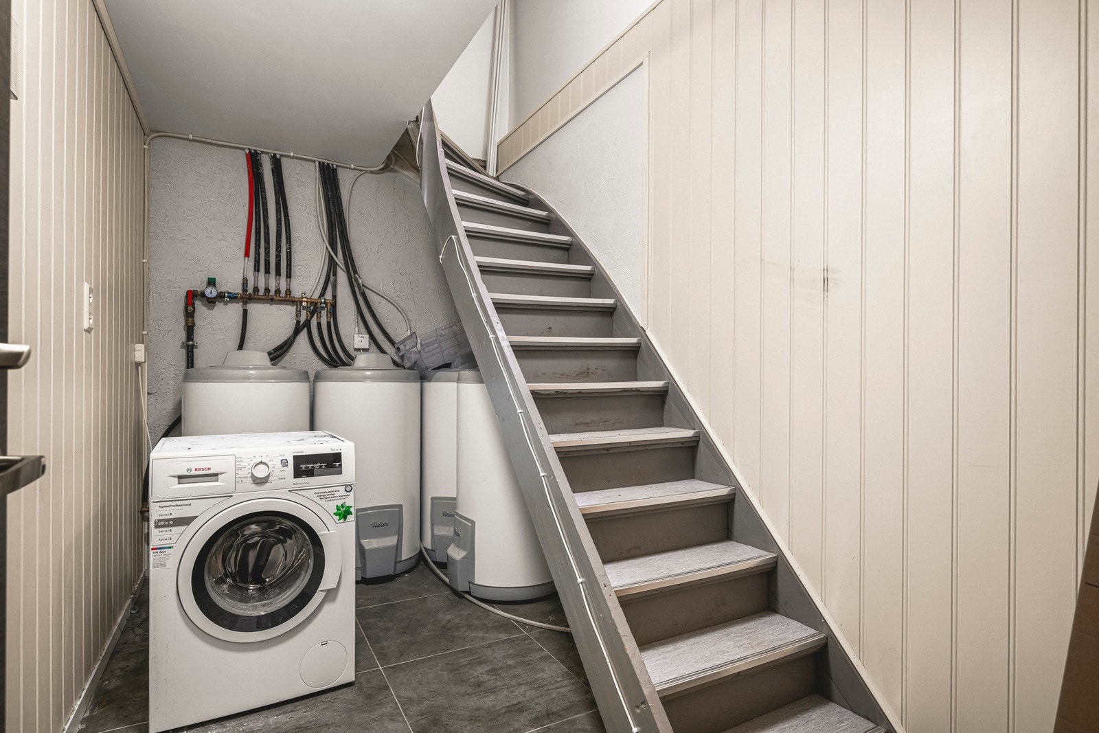 - Fellesbod, hvor snr. 1 også har mulighet til å plassere vaskemaskin Galleribilde