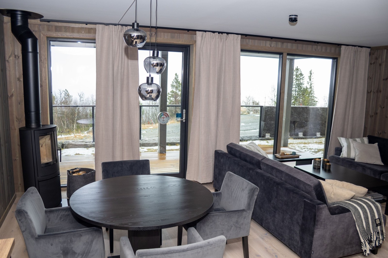 Stue/spisestue Galleribilde