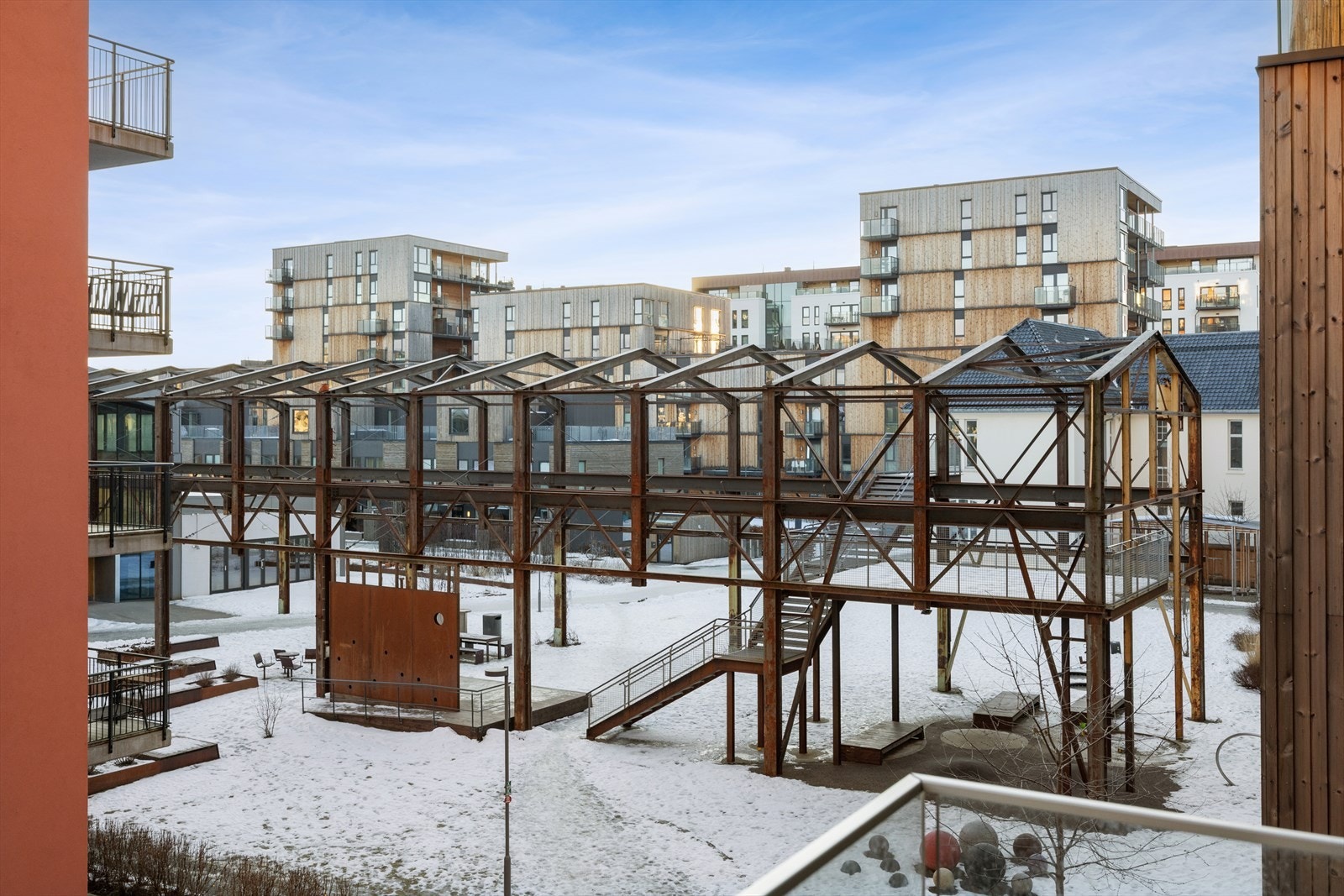 Utsyn fra verandaen. Galleribilde