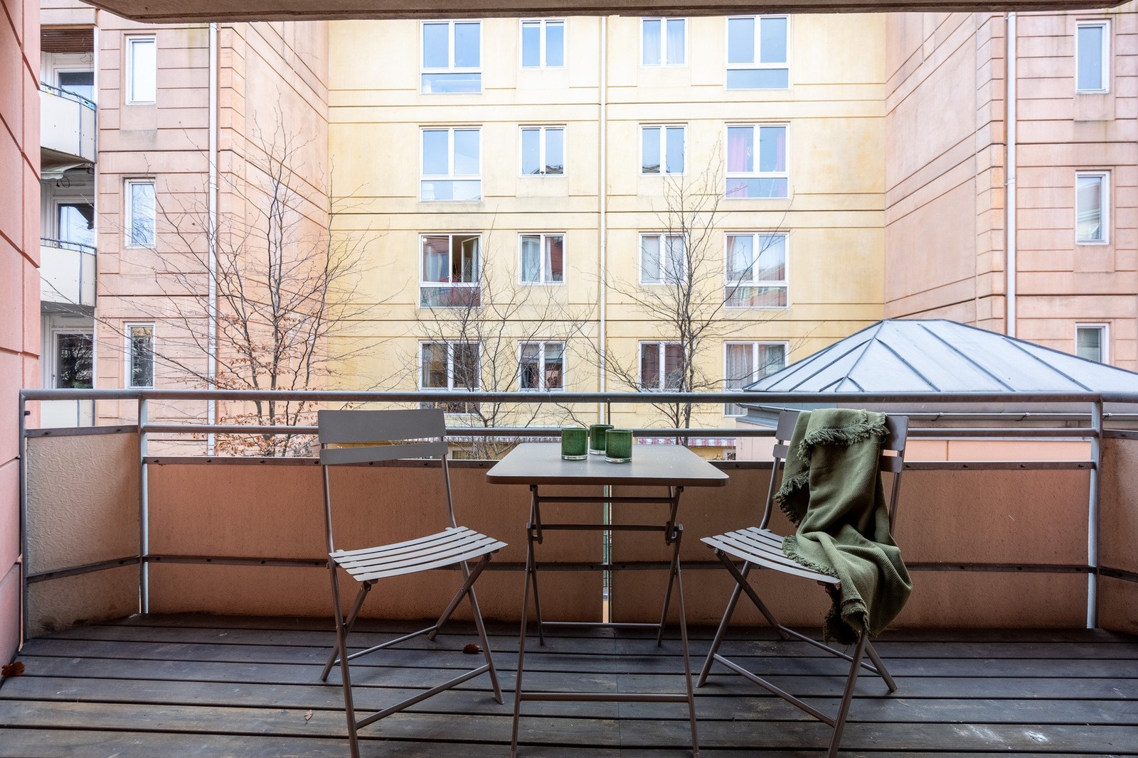 Utgang til balkong. Galleribilde